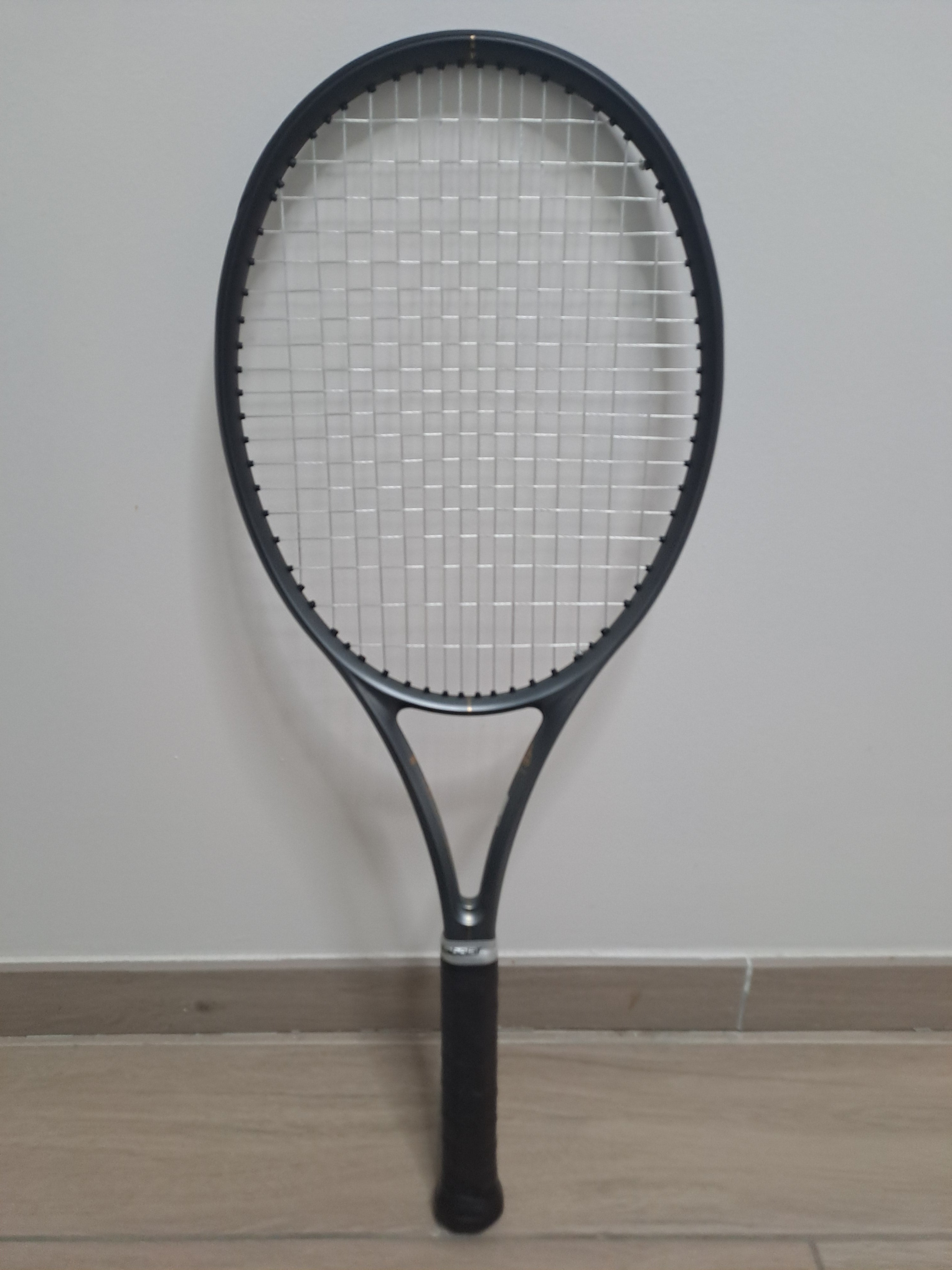 Wilson RF 01 PRO Laver Cup 2025 (320 gr) Grip 2 Occasion (comme neuve)